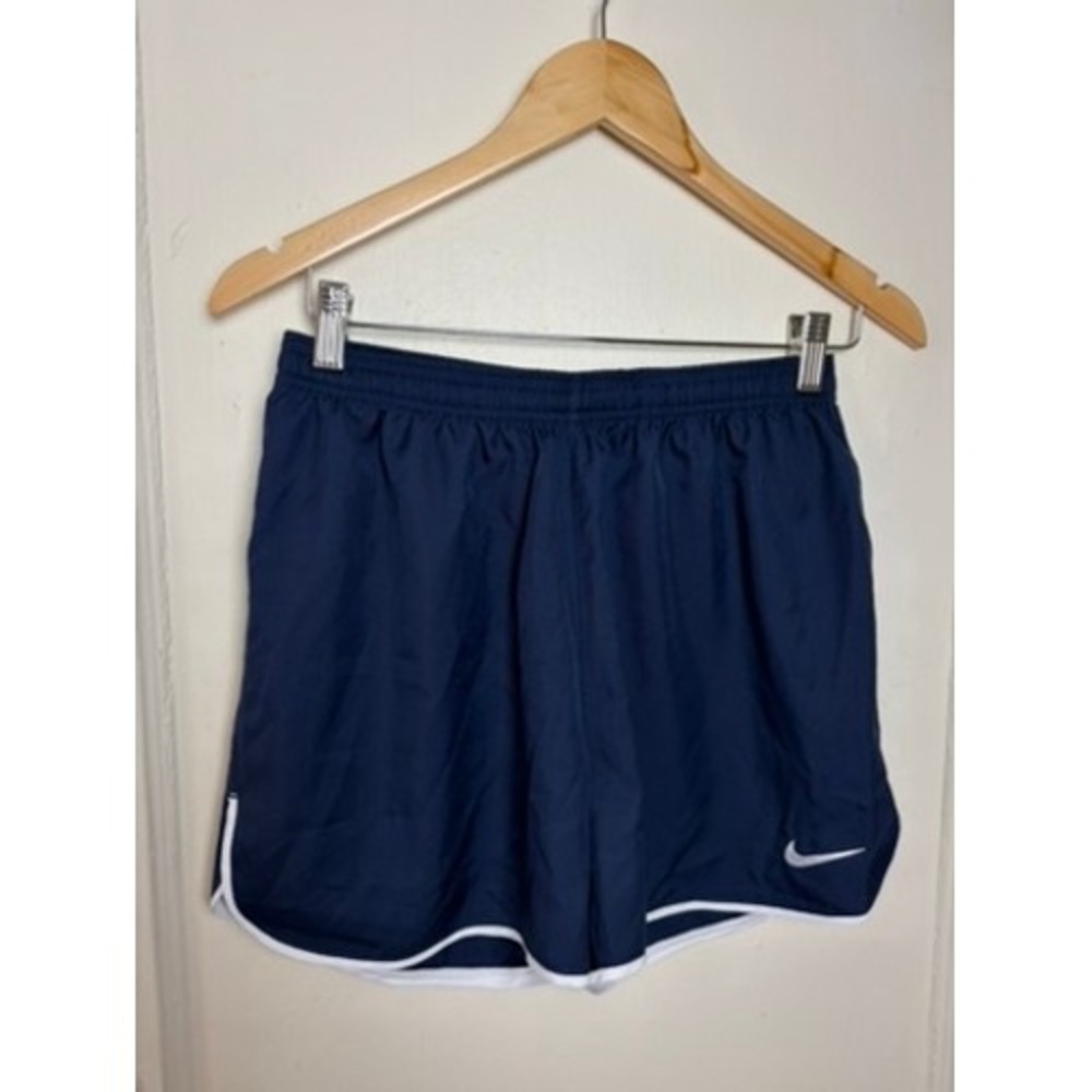 Nike Dri-FIT Slim Fit Soccer Shorts Navy Blue White DH8302-419 Womens Small NWT